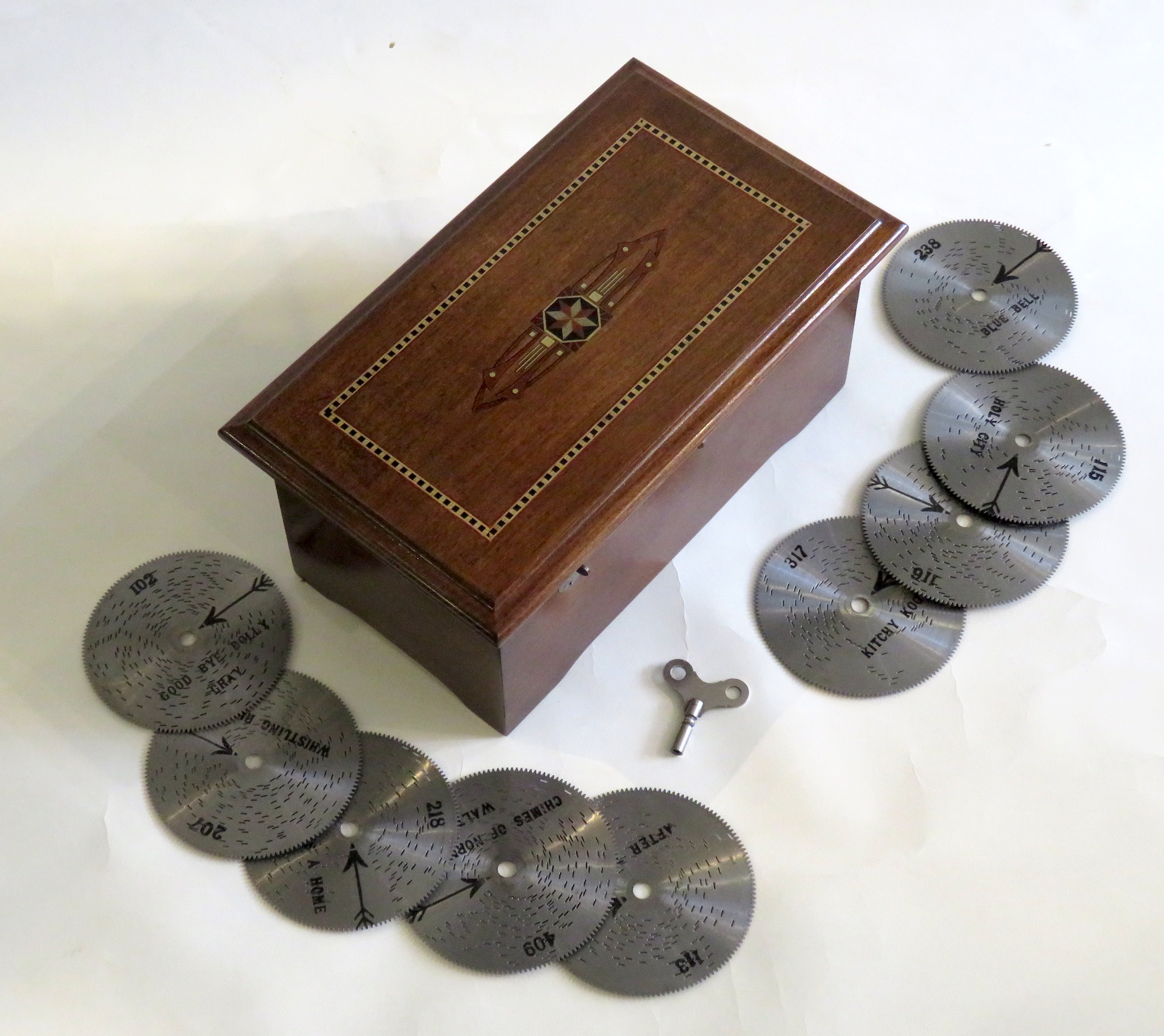Early 20th century disc musical box